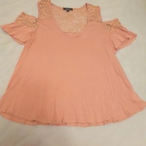 Mauve pink top with lace on top